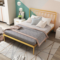 北欧简约家用铁艺床网红卧室双人床创意金色铁艺出租屋公寓单人床